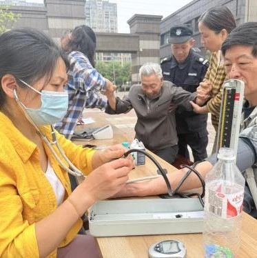 情暖永寧 便民同行｜城投物業開展勞動節惠民服務活動